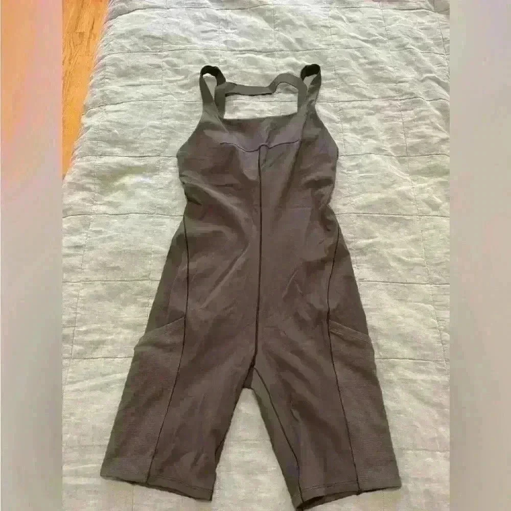 Lululemon labs grey one piece shorts romper lasts onesie